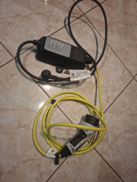 Gy�ri Type 2  t�lt� k�bel 