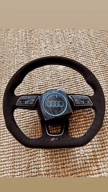 Gyri j Audi RS Sportkormny 