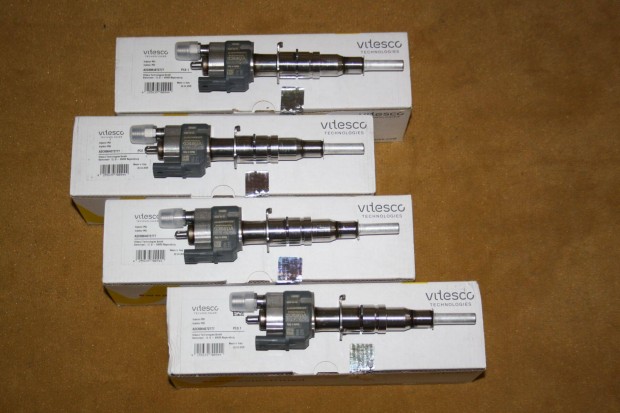 Gyári Új Continental BMW Injektor 13537589048 A2C6064072777