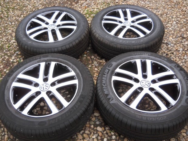 Gyári VW 16" 5x112 Alufelni 205/60r16 nyárigumi VW Skoda Audi Seat