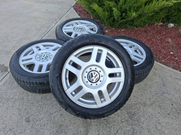 Gyári VW Golf 4 Bora 5*100 R16 alufelni 205/55 R16 gumi