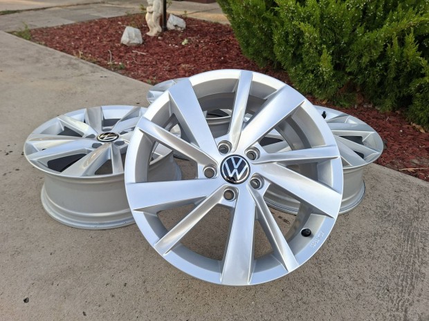 Gyári VW Golf Touran 5*112 R17 Gavia alufelni. Jetta Caddy