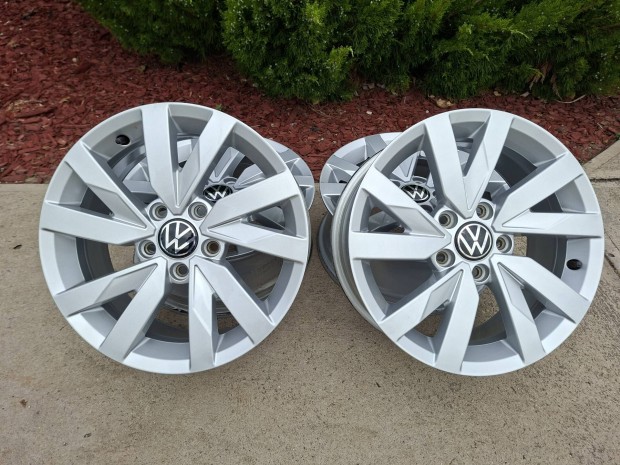 Gyri VW Passat B8 5*112 R16 alufelni. Touran Golf Caddy T-Roc 