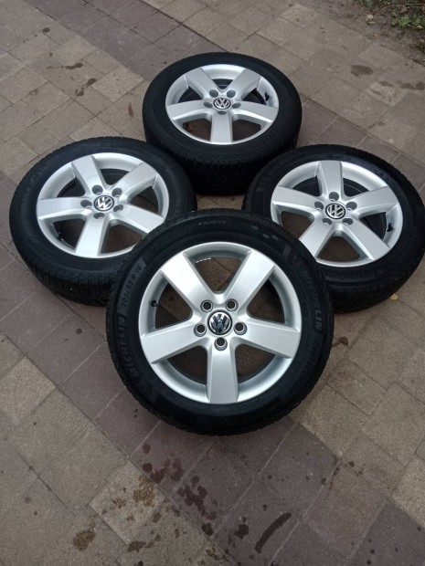 Gyári VW alufelni garnitúra.(5x112 16")