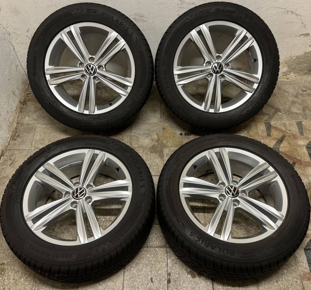 Gyri Volkswagen Tiguan 18 tli szett Sebring alufelni 235/55R18 gumi