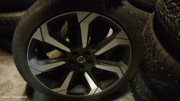 Gyári Volvo felni 20 colos