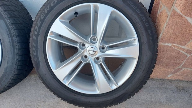 Gyri, Opel insignia 17" alufelni tli gumi 5x115 xxx