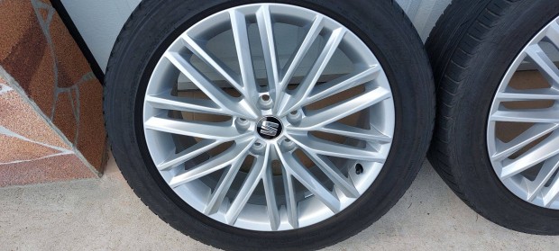 Gyri, Seat Ateca 18 alufelni , 5x112 nyri gumikkal 