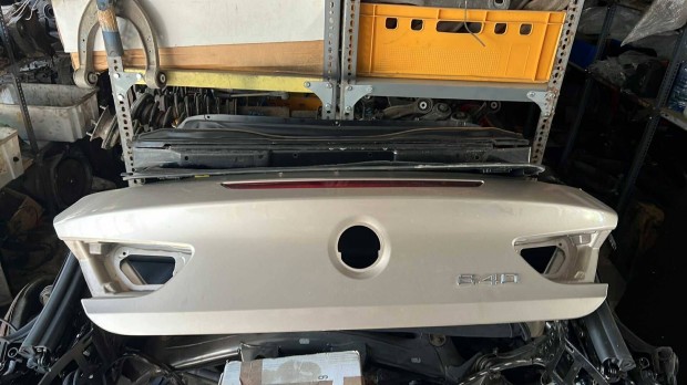 Gyári, bontott BMW F12 Cabrio csomagtérajtó