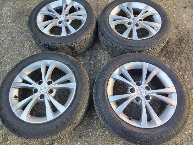 Gyri alfa, opel alufelni 7x16" 5x110 nyrigumikkal 