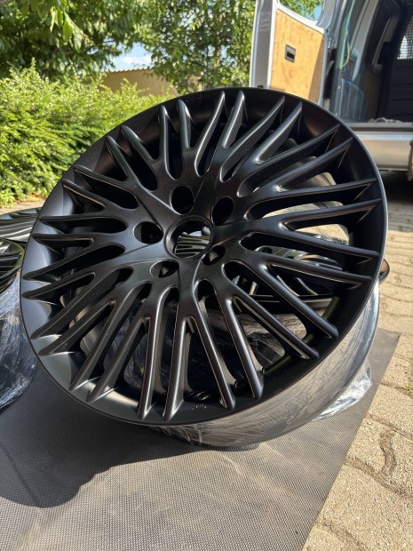 Gyari alfa romeo 7,5x17 et41 5x110 giulia giulietta alufelni