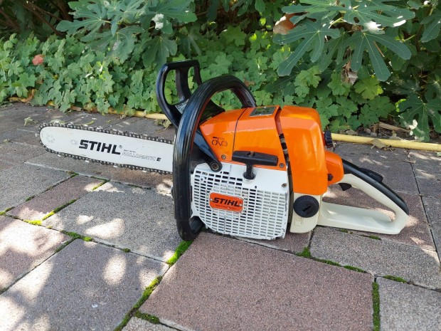 Gyari eredeti bontatlan llapotban fennmaradt Stihl 044 elad