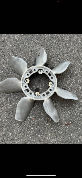 Gyári hűtő ventilátor lapát Toyota Dyna