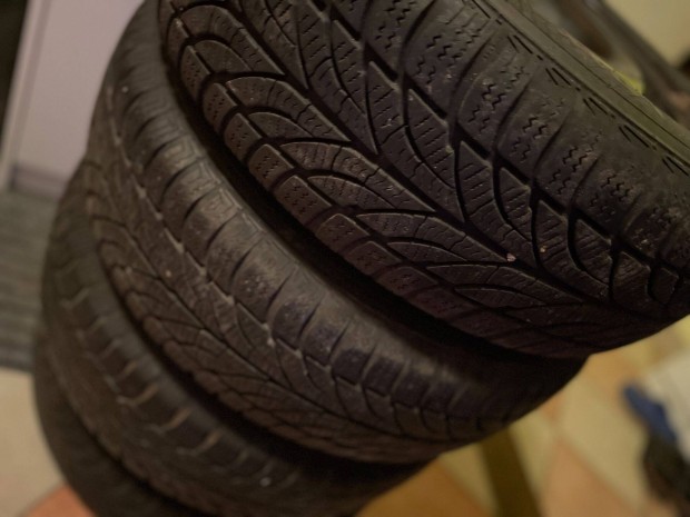 Gyári lemez felni szett + gumi Mercedes A-Class típusra