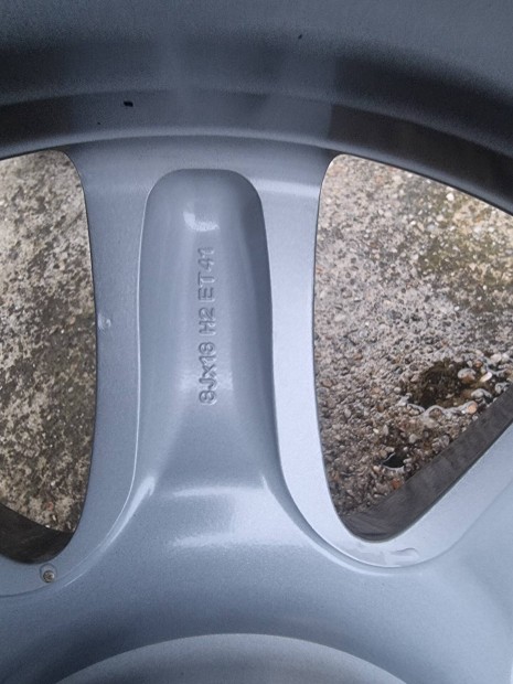 Gyári mercedes 18"-os alufelni