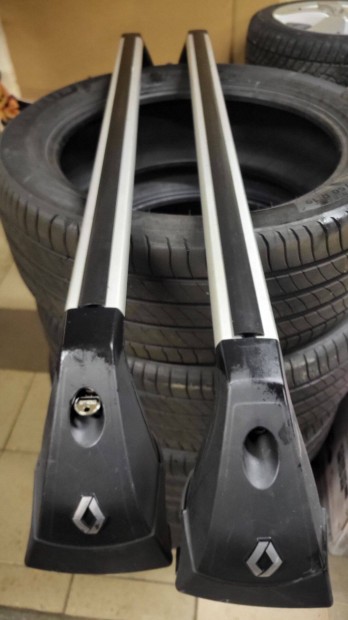 Gy�ri tet�csomagtart�/ tet�r�d Renault Megane IV