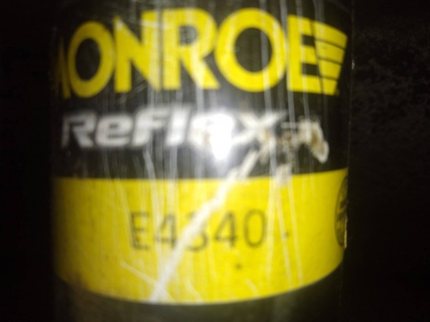 Gy�ri toronyszilent + leng�scsillap�t�