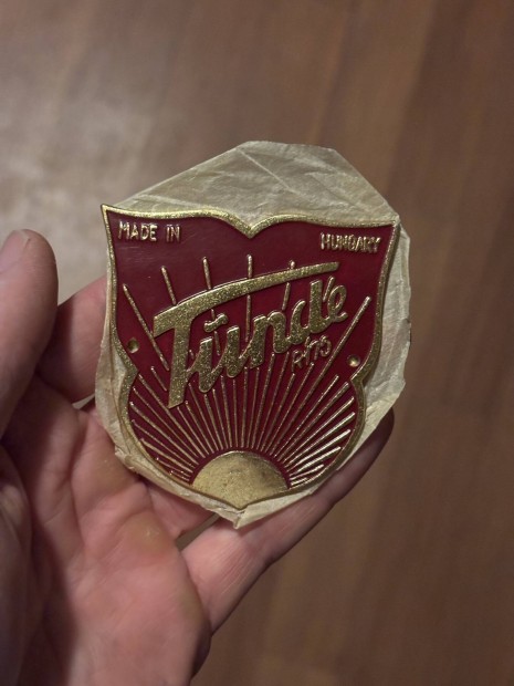 Gy�ri �j T�nde embl�ma