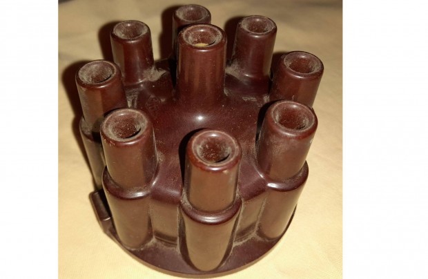 Gy�ri �j ZIL 130 eloszt� fed�l