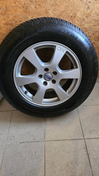 Gy�ri volvo xc alufelni ny�ri gumival elad� 17-es 