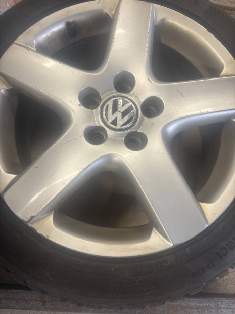 Gyari vw 5x112 17" alufelni felni teligumikkal