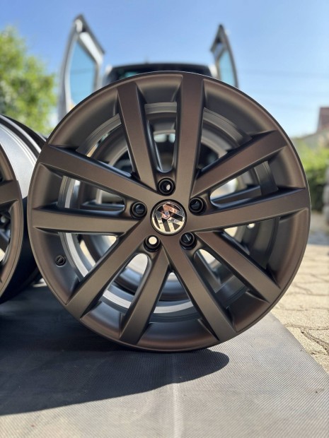 Gyari vw gtd 7,5x18 et51 5x112 vancouver alufelni