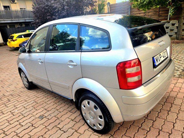 Gyárias-megkímélt Audi A2 1.4 benzin