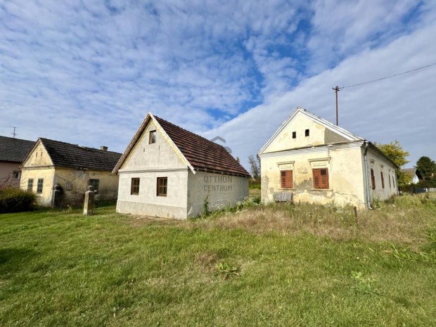 Gy�k�nyesi elad� 151 nm-es h�z