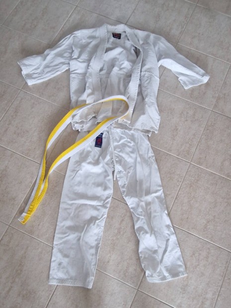 Gyerek karate ruha 