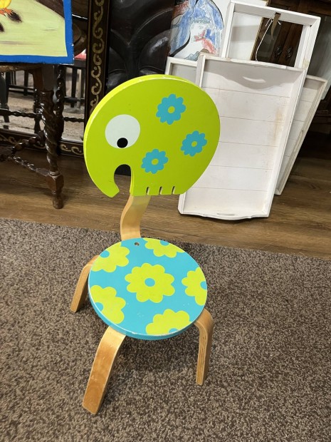 Gyerek kis szek 5000 ft bp.17 ker