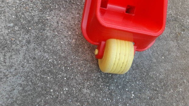 Gyerek kistalicska!