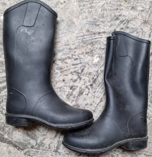 Gyerek lovagl� csizma gumicsizma 31es