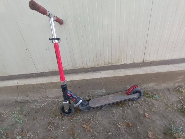 Gyerek roller eladó