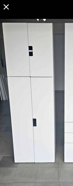 Gyerek ruh�sszekr�ny gy�ny�r�