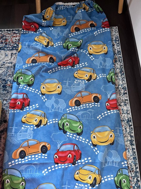 Gyerekszobai, fi�s s�t�t�t� f�gg�ny gyerek 