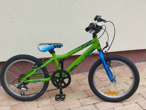 Gyermek 18 as Genesis kerékpár.Ingyen GLS