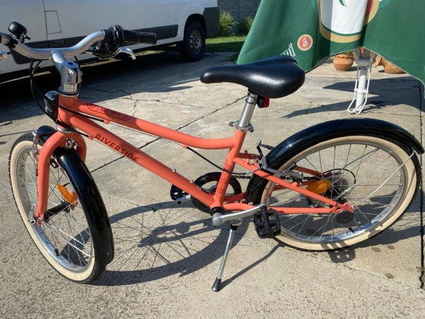 Gyermek ker�kp�r elad� (20-as)