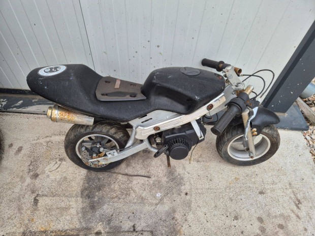 Gyermek kis benzines motor superbike pocketbike