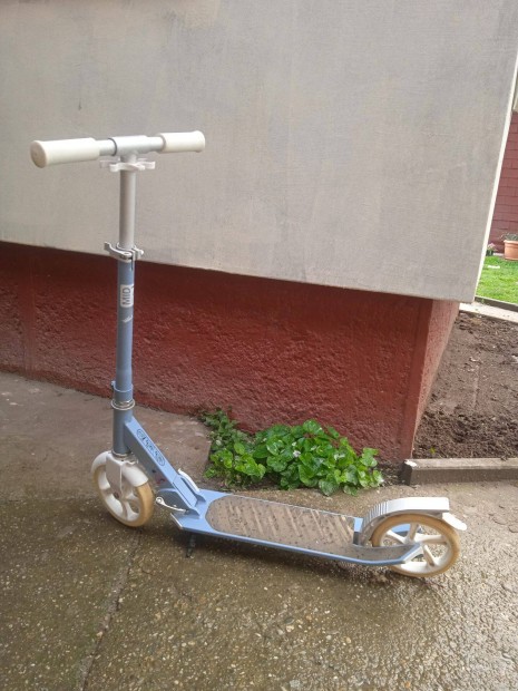 Gyermek roller