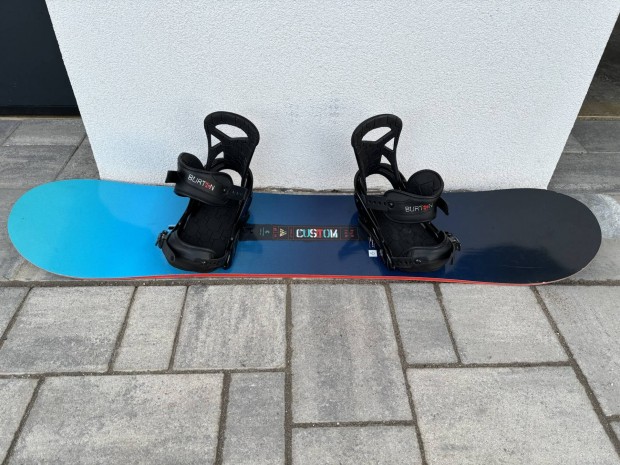 Gyermek snowboard kötéssel