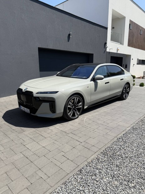 Gyönyörű BMW 740 d elado