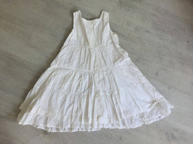 Gyönyörű H&M fehér, madeirás kislány nyári ruha - 104, 3-4 év