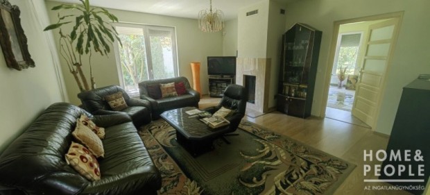 Gy�ny�r� csal�di h�z Bakt�ban! - Szeged