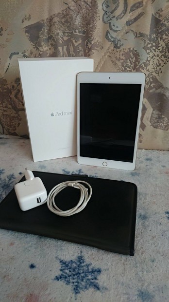 Gyönyörű ipad mini 4 128Gb