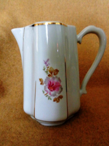 Gyönyörű vintage Titov Veles porcelán kancsó