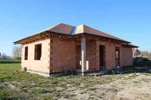 Győr-Moson-Sopron Vármegye, Ásványráró, szobás, új építésű ház eladó