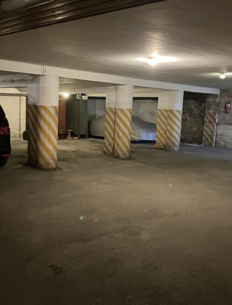 Gy�r belv�ros teremgar�zs be�ll�