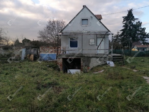 Gy�ri elad� 757 nm-es telek