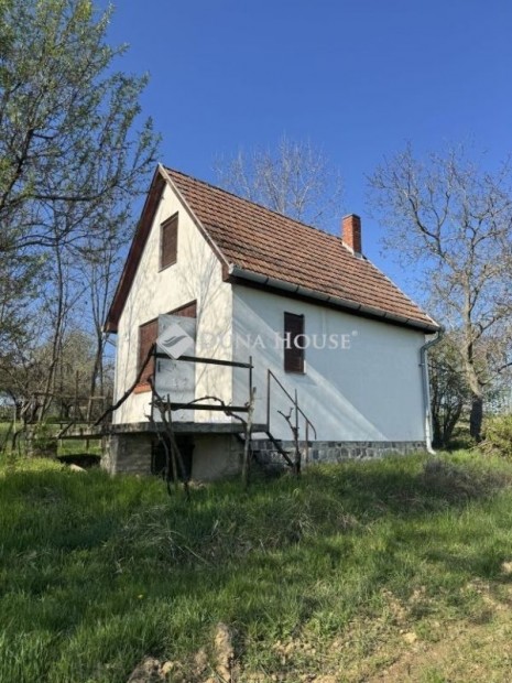 Gy�r�jbar�ti 25 nm-es h�z elad�