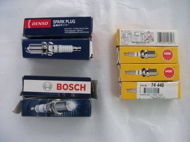 Gyjtgyertyk / 4 tem robog /